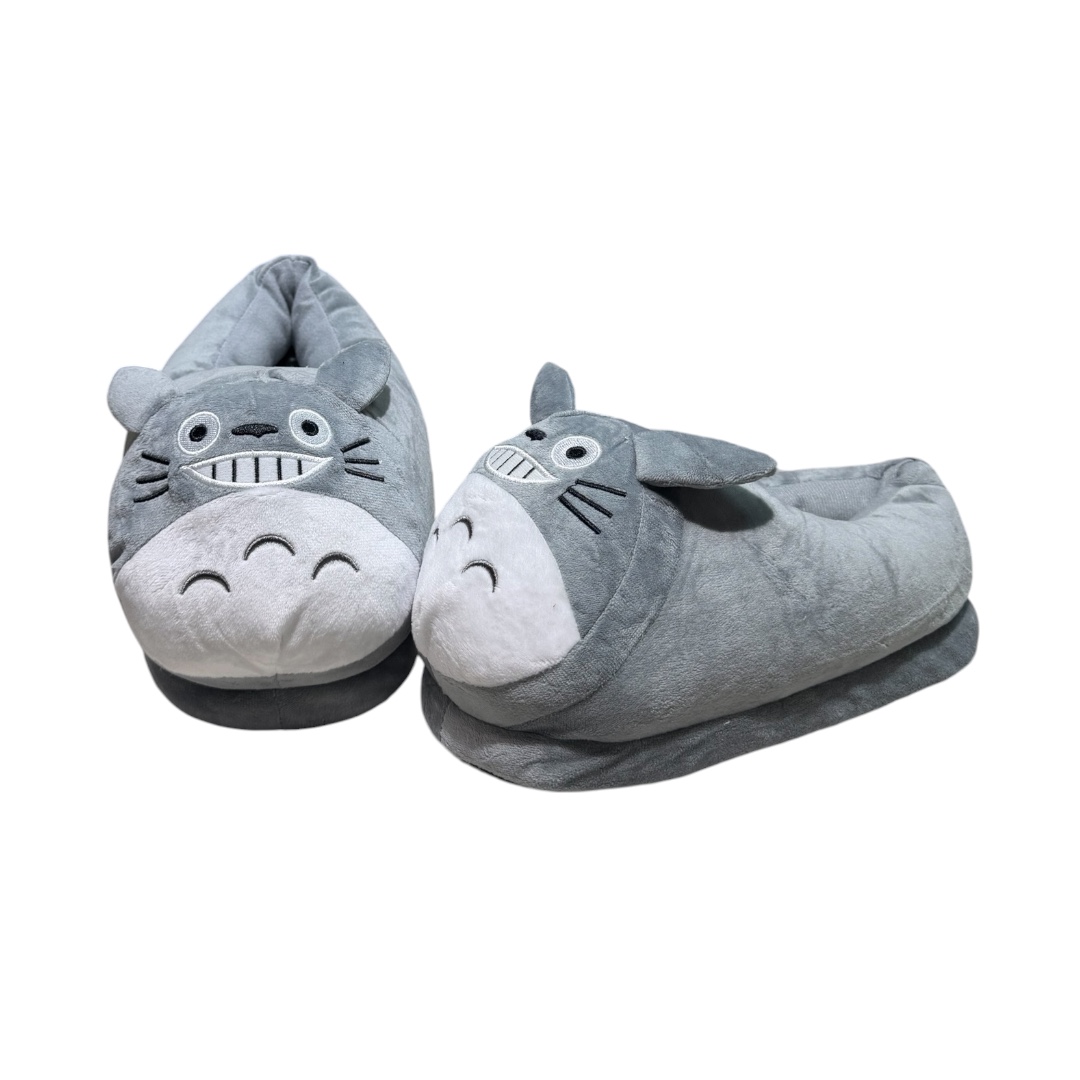 Pantufla totoro sonriente cerrada adulto
