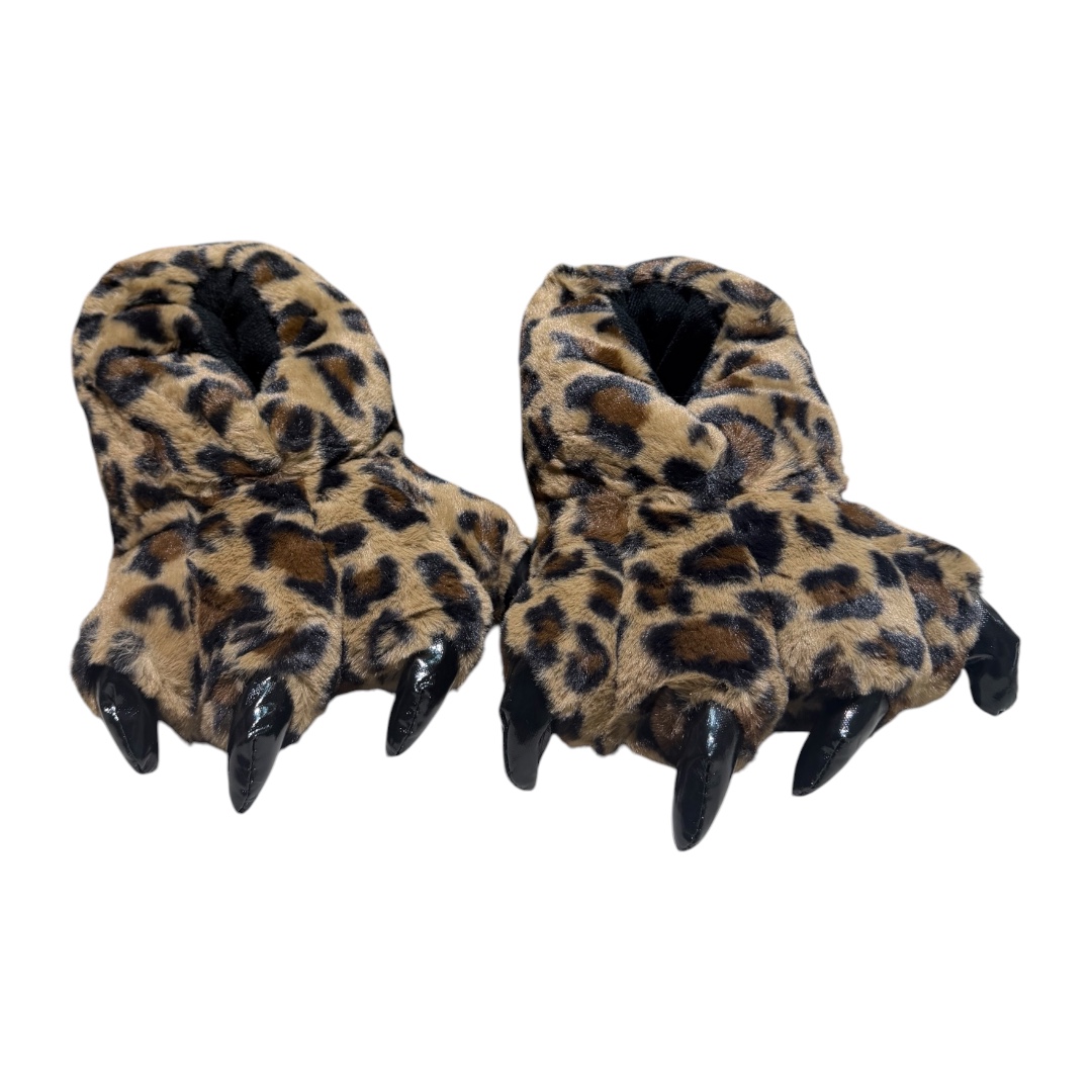 Pantufla animal print mancha cafe oso