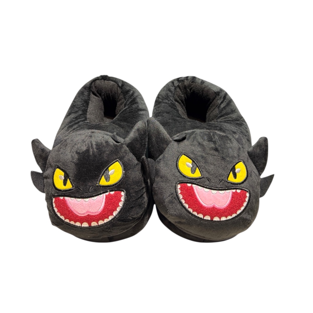 Pantufla chimuelo negra cerrada adulto boca abierta