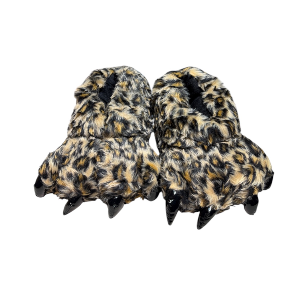 Pantufla animal print mancha cafe clara