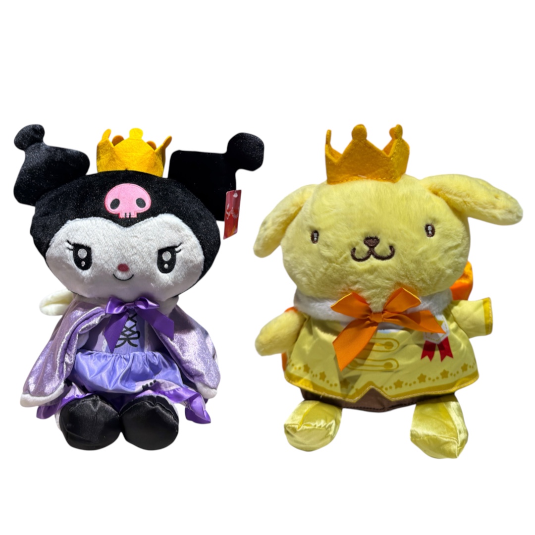 Peluche sanrio con capa,corona 22cm
