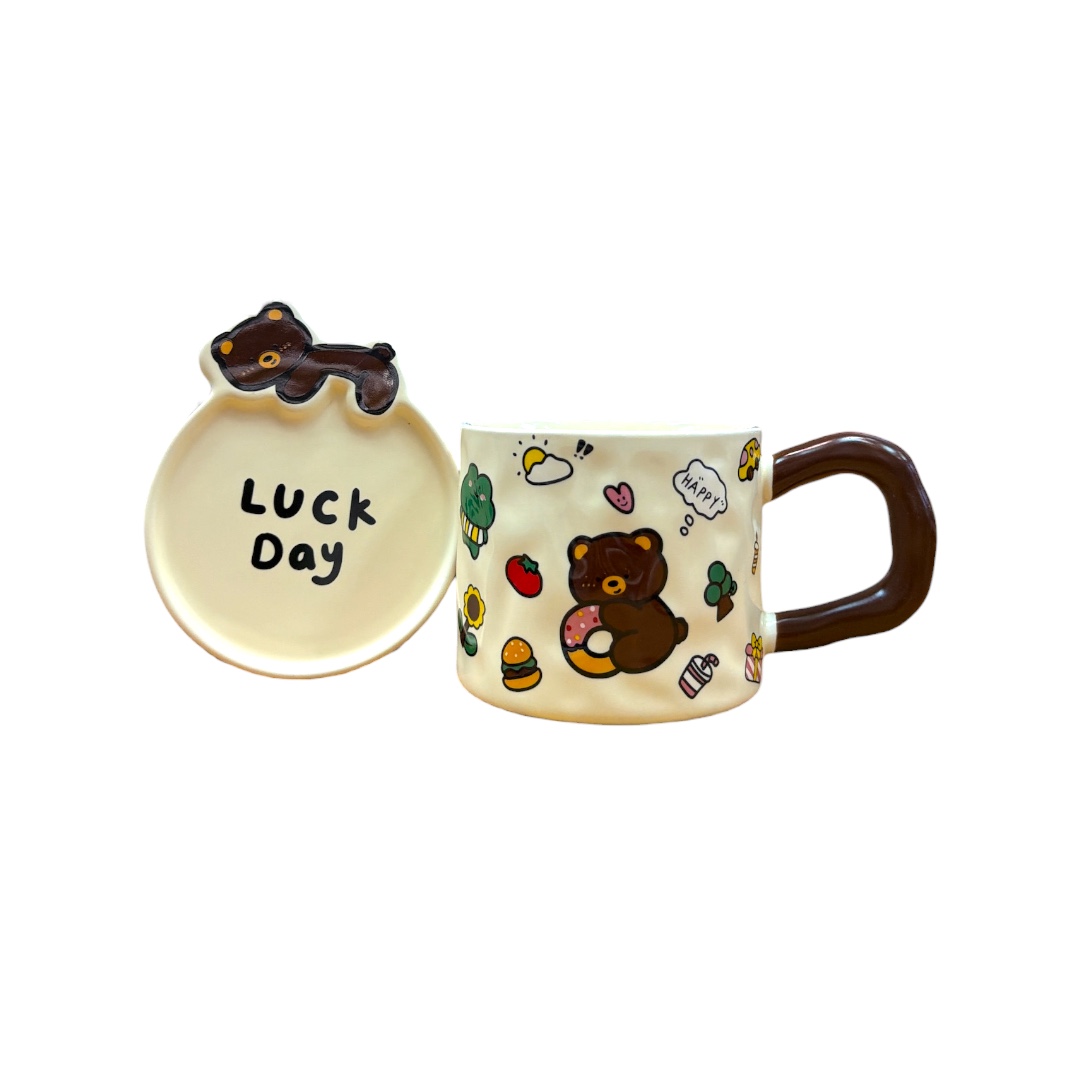 Taza  animales en tapa luck day